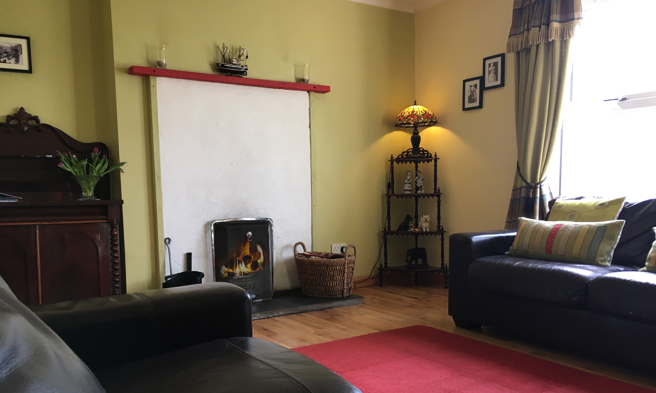 Shiant Cottage Self-catering Apartment, Sitting room